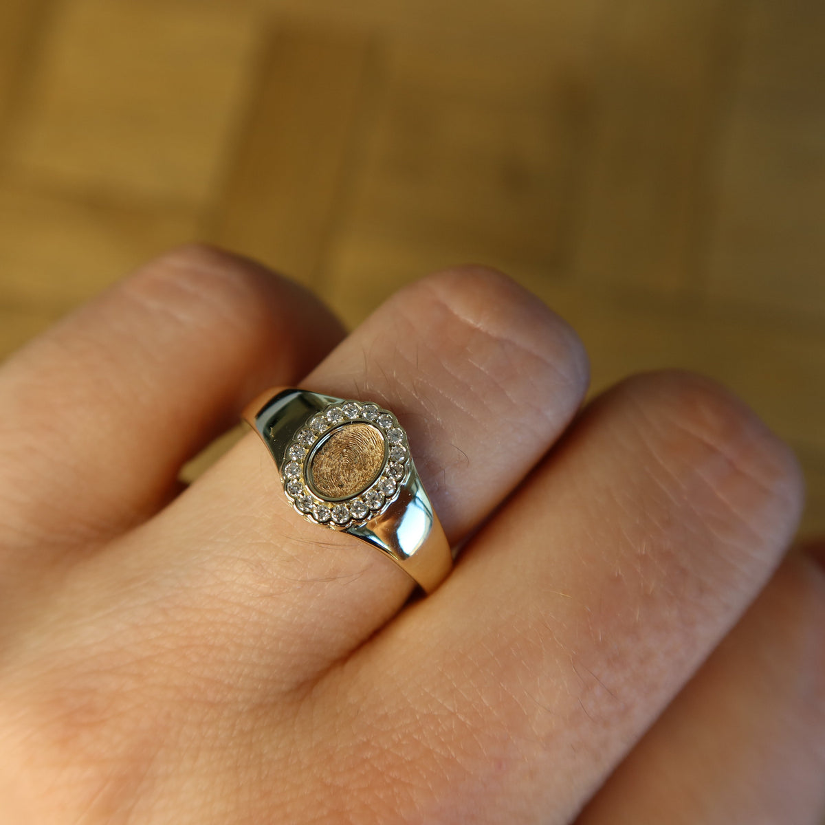 fingerprint memorial ring in 10 karat yellow gold with lab diamonds 