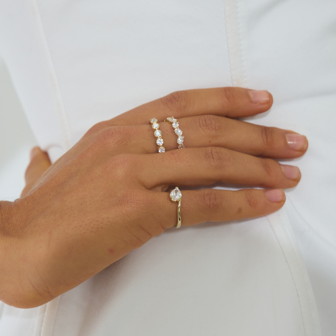 Elin - Gold Lab Diamond Bezel Ring