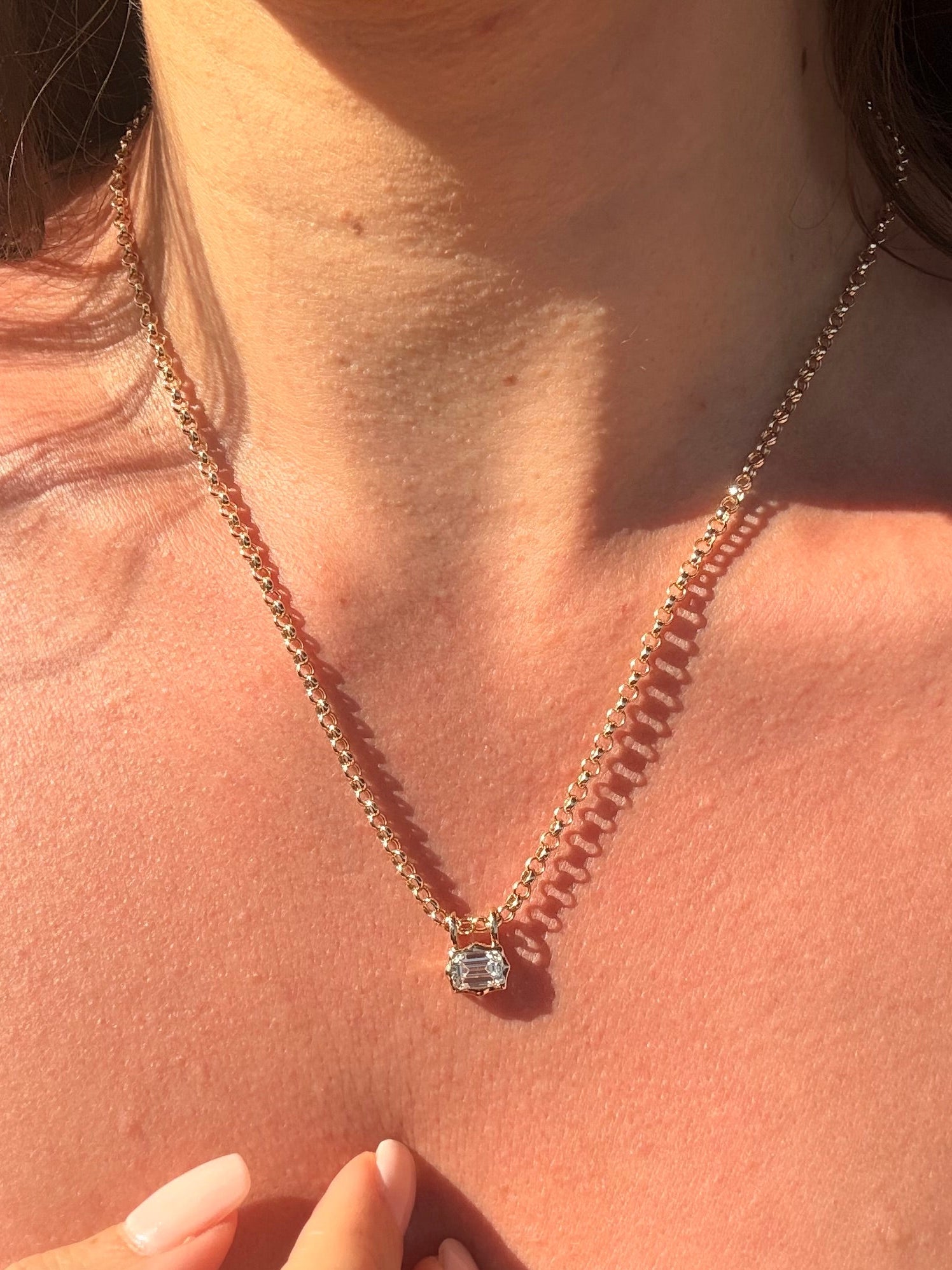 9 karat yellow gold belcher chain worn with lab diamond pendant