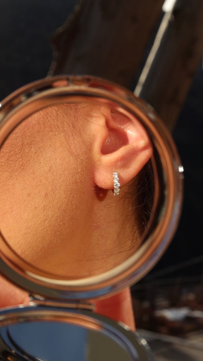 lab diamond huggie earrings in 10 karat yellow gold